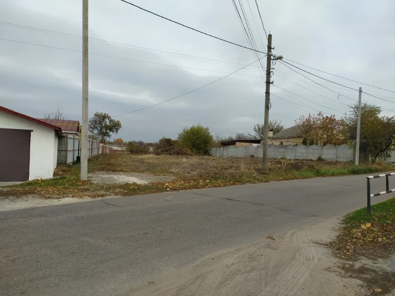 Земельна ділянка під забудову