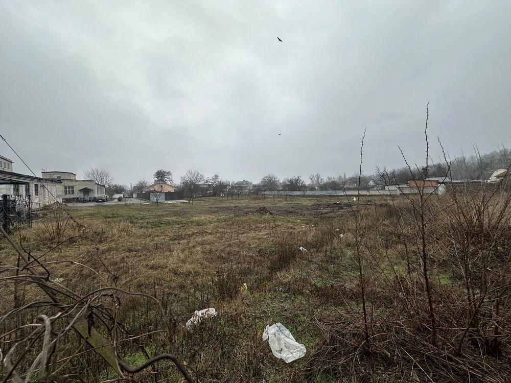 Продаж ділянки Крюків Автоленд