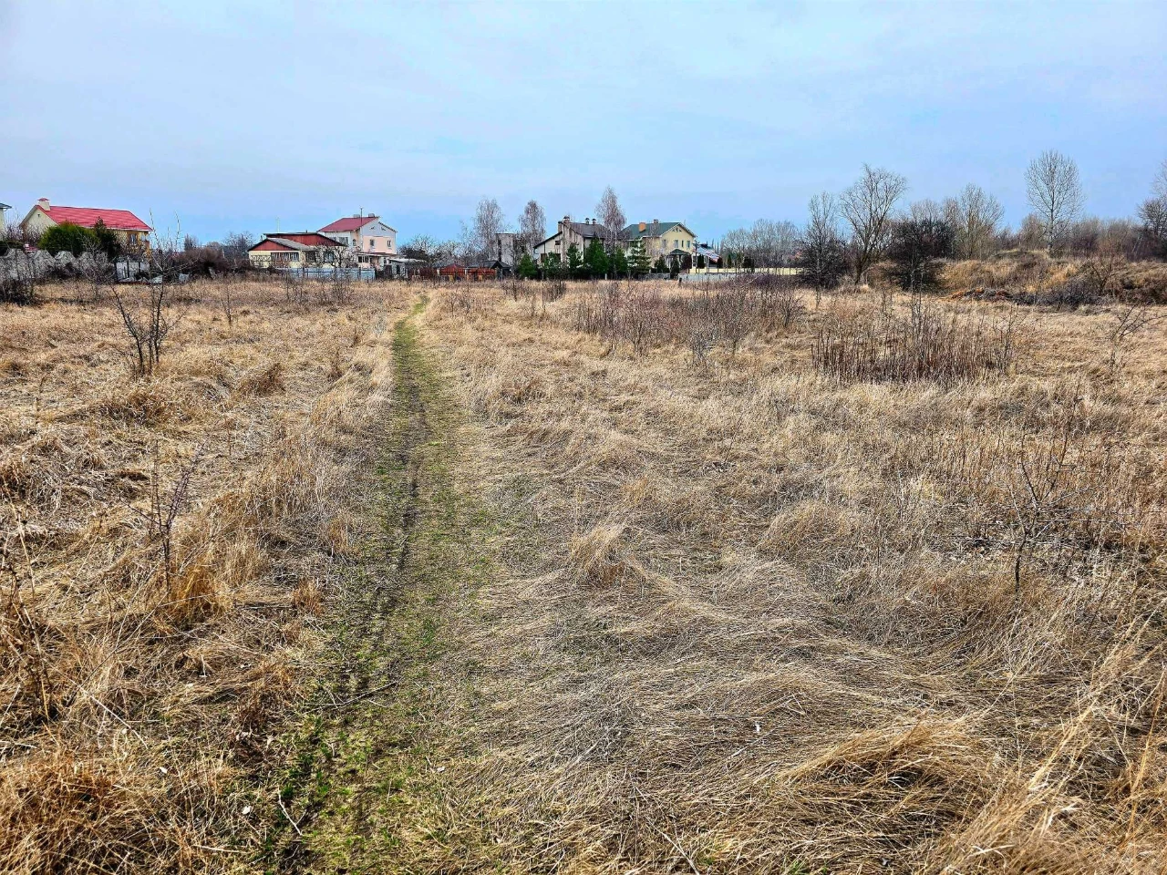 Продам ділянку в новому мікрорайоні Озерний, м. Кременчук