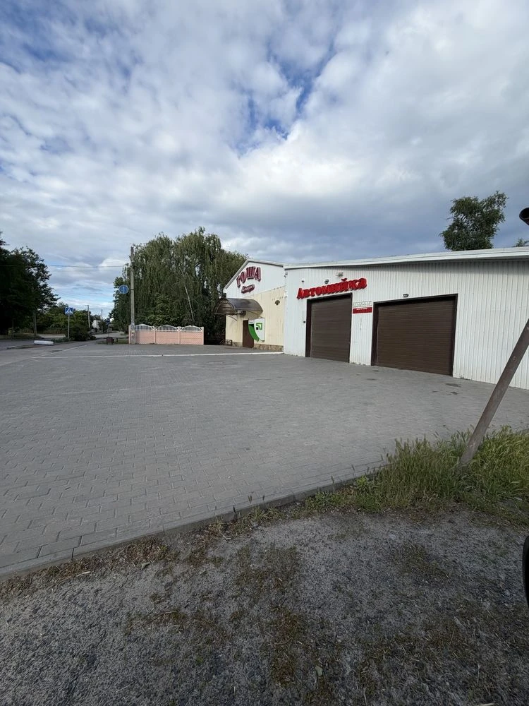 Продаж ділянки Крюків