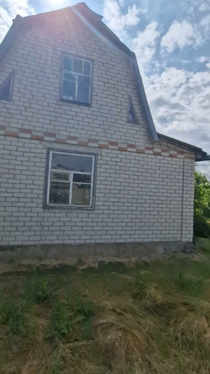 Продаж дачної ділянки 6 соток з будинком.