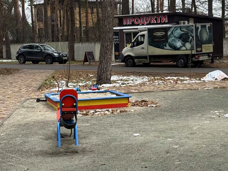 Ділянка. Буча, Миколи Леонтовича вул.