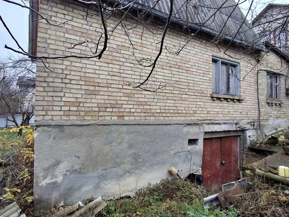 Ділянка. Буча