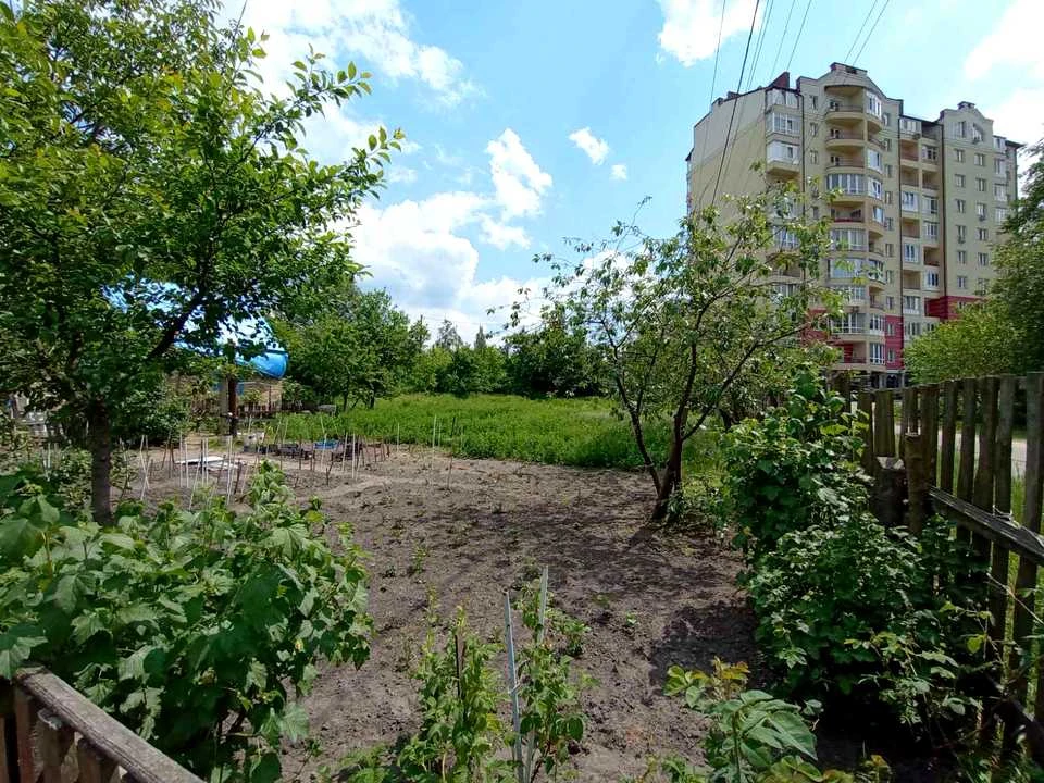 Ділянка. Буча, вул. Ступки