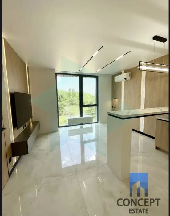 Продам шикарную 2к квартиру-студию в ЖК Маршал.