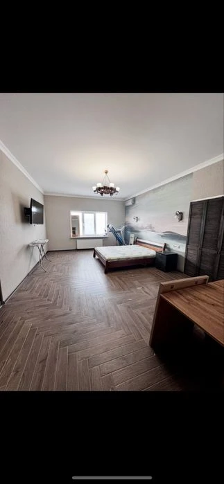 I will sell a unique house with a bomb shelter