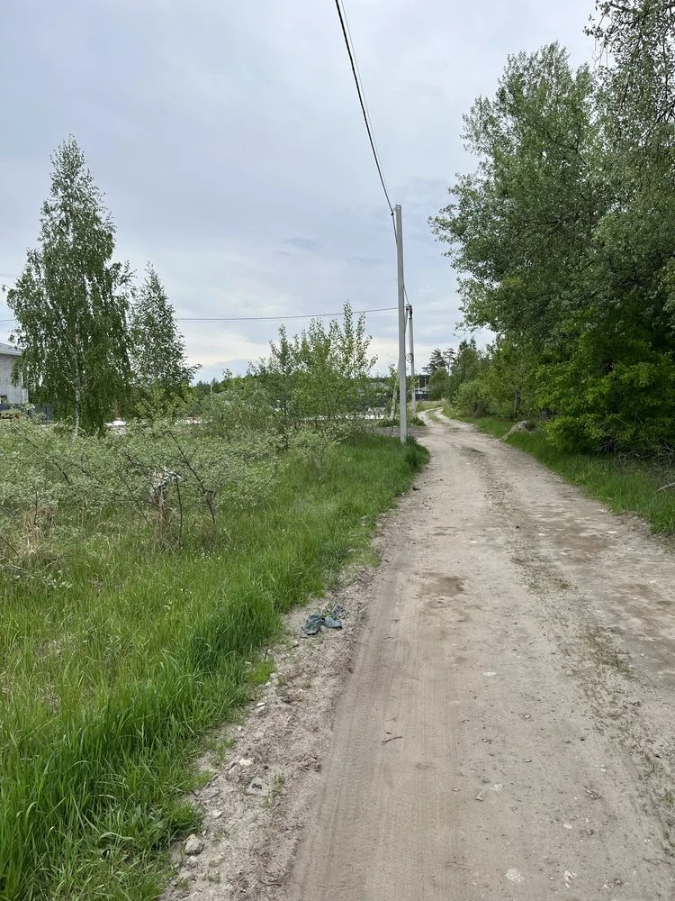 14 соток в крутій локації