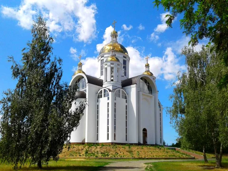 Ділянка. Буча, Переїздна вул.