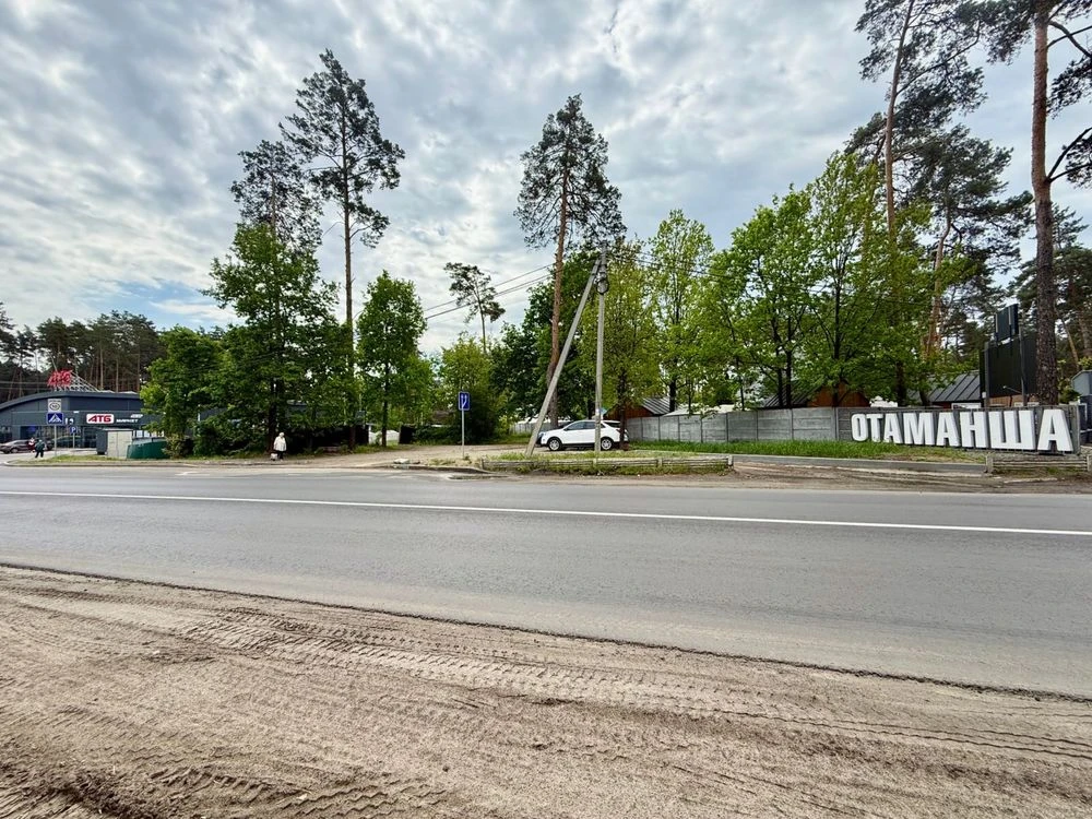 ТОП Фасадна комерційна ділянка на Варшавській трасі в Бучі б