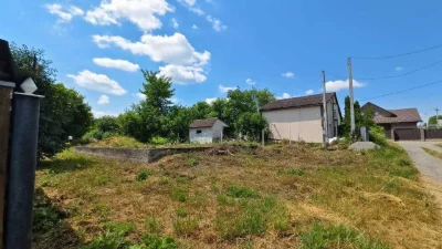 ДВОФАСАДНА земельна ділянка під таунхауси/під приватний буди