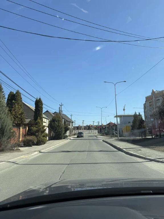 Продаж 14 соток Вишнева вулиця