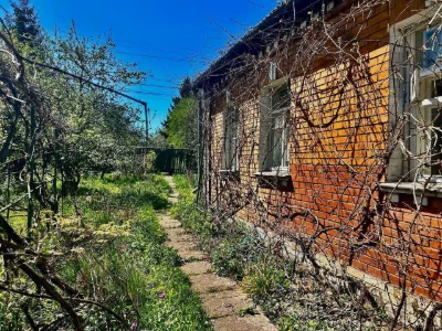 Земельна ділянка для будівництва і обслуговування будинку в