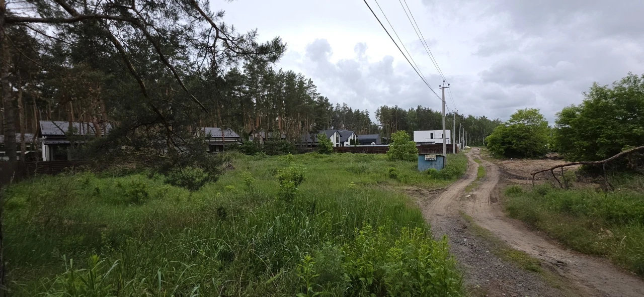Ділянка 11 соток в Лісовій Бучі