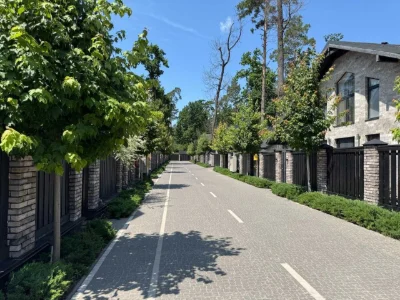 Земельна ділянка 10 соток  в преміальному ЖК "Park Residence