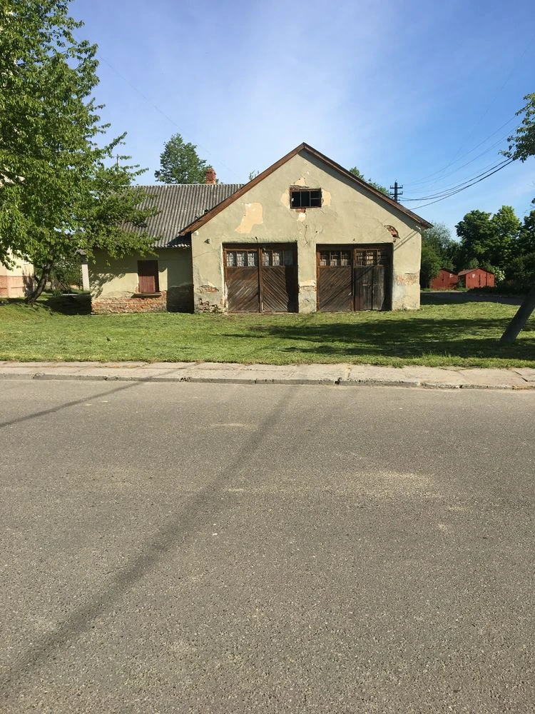 Продається земельна ділянка в центрі  м. Моршин.