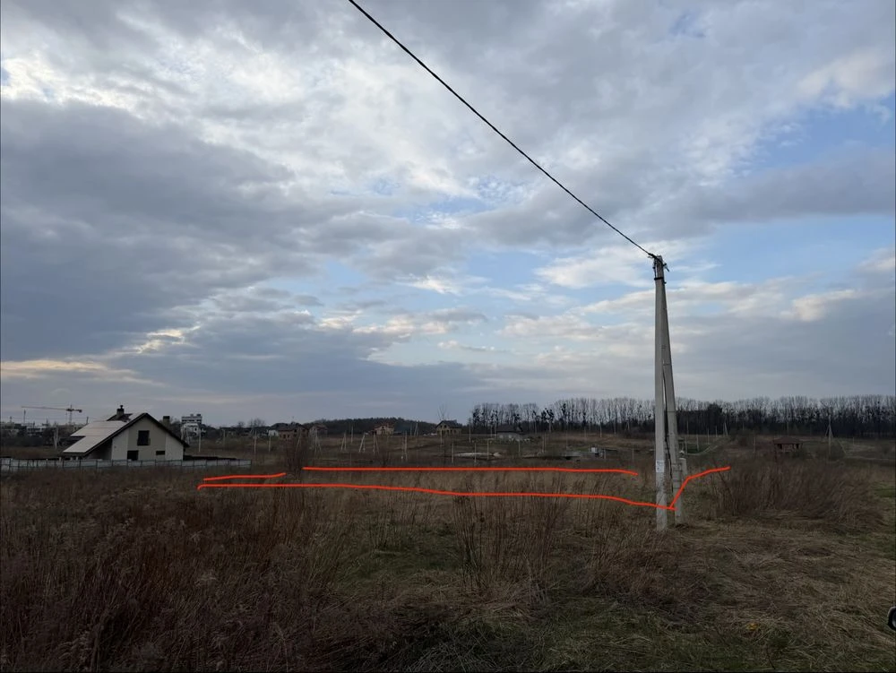 Земельна ділянка 6 сот під забудову в Дублянах. Підведено св