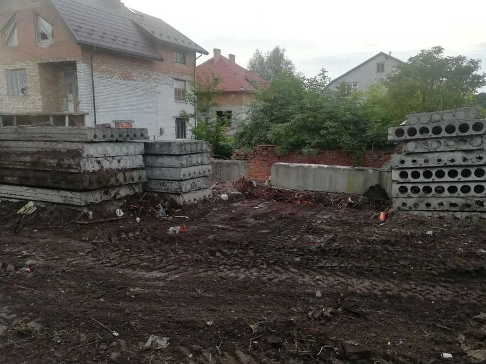 Земельна ділянка, Дубляни