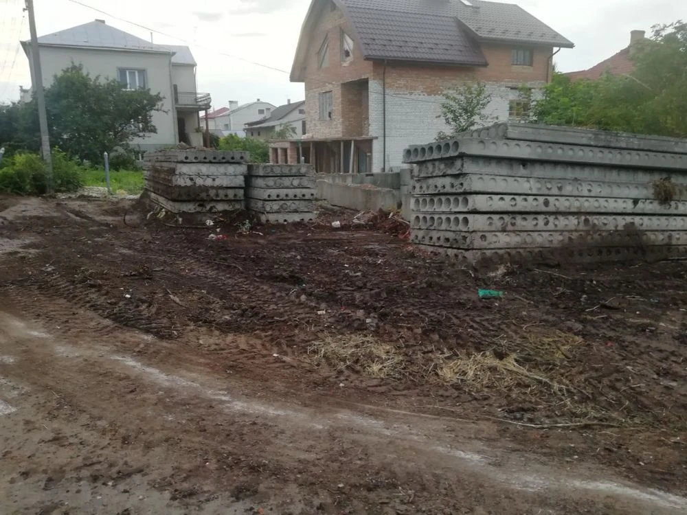Земельна ділянка, Дубляни
