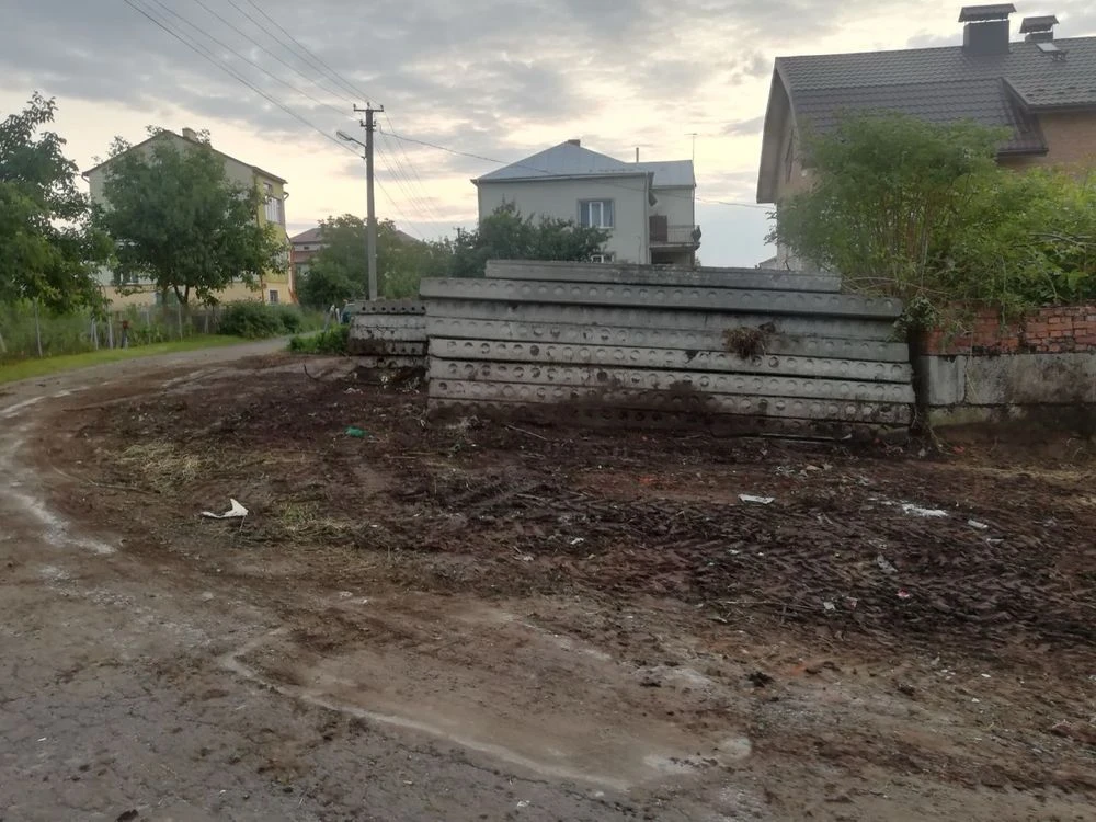Земельна ділянка, Дубляни