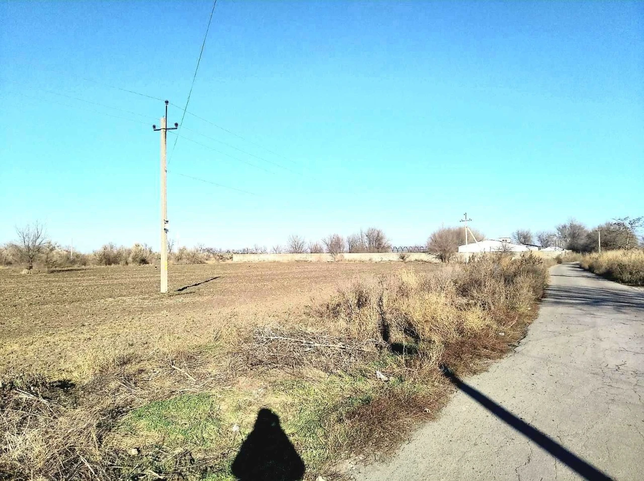 Купите участок под застройку в Подгородном,все коммуникации