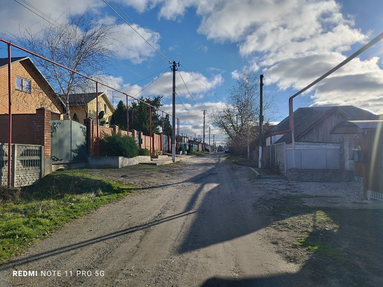 Продам ділянку у Підгородньому по вул Мостовій