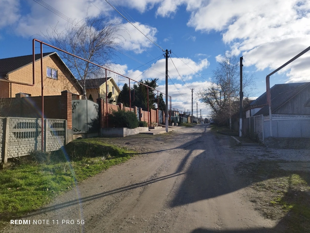Продам ділянку у Підгородньому по вул Мостовій