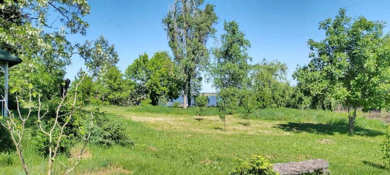 Продаж Бази відпочинку, 4.6 Га з берегом 145 м біля м. Дніпр