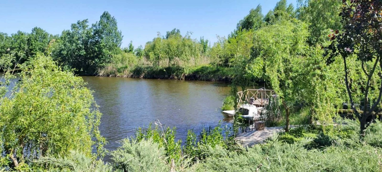 Продаж Бази відпочинку, 4.6 Га з берегом 145 м біля м. Дніпр