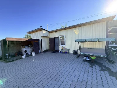 Боярка.Ділянка 13 сот.Ангар 400 м.кв.Будинок.Баня.Сонячні ба