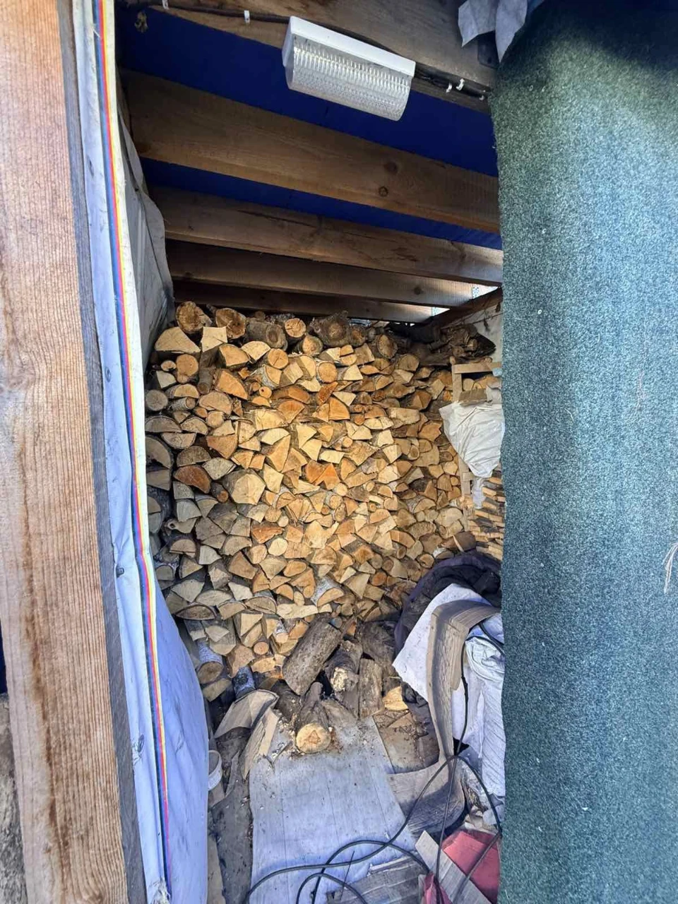 Боярка.Ділянка 13 сот.Ангар 400 м.кв.Будинок.Баня.Сонячні ба