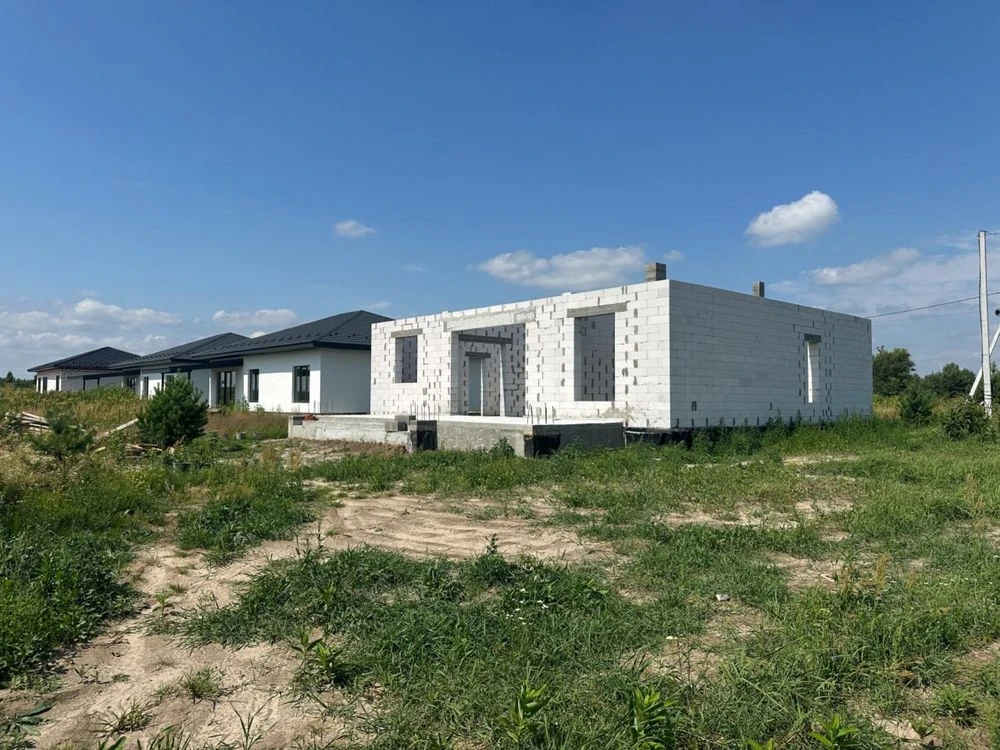 Боярка ( Бобрица ) продам угловой участок 10 соток за 22к