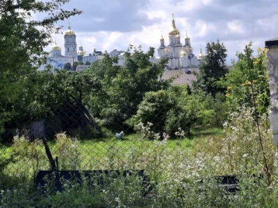 Ділянка. Почаїв, Волинська вул.