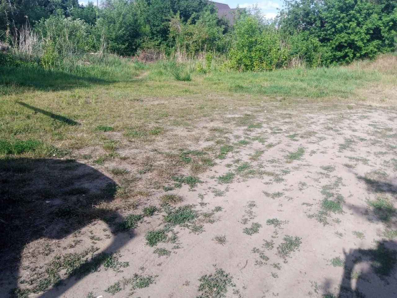 Продаю 2 участка р-н Дрп Мерефа. 20 соток и 10 соток Шикарно