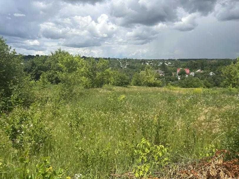 Продам земельну ділянку 10 соток у місті Південне!
