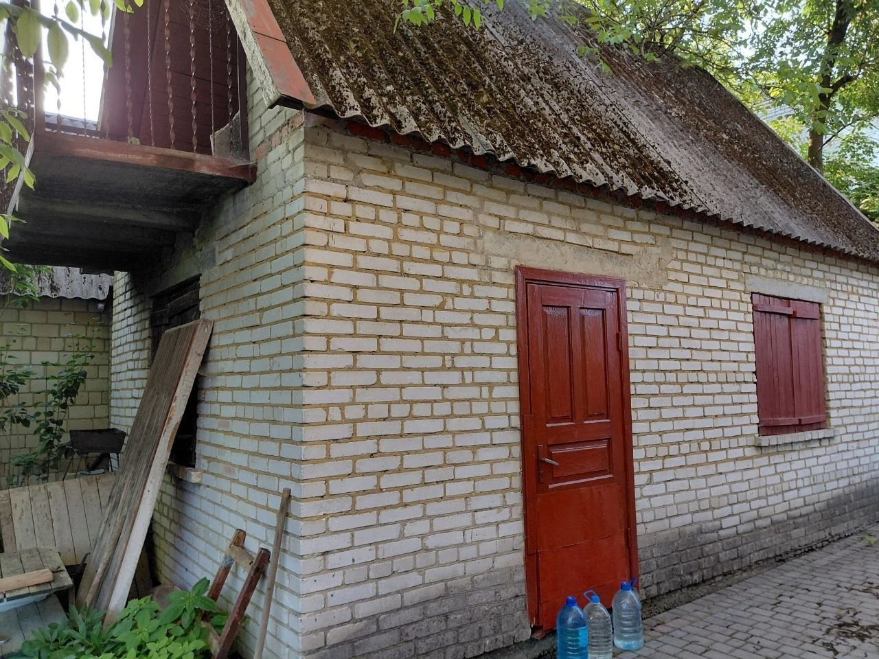 Земельна ділянка в Винниках з будинком, вул Сонячна