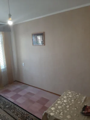 Продаеться кімната у гуртожитку на М.світальського.