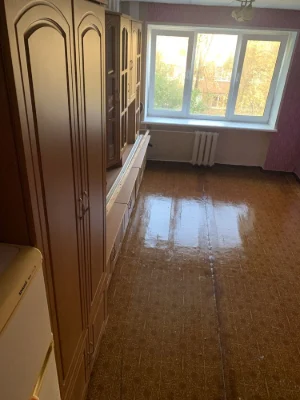 Продам кімнату в гуртожитку Шолом-Алейхема 84