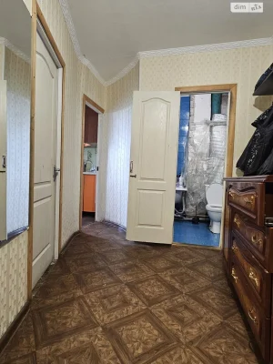 Продаж Кімната 4 мікрорайон