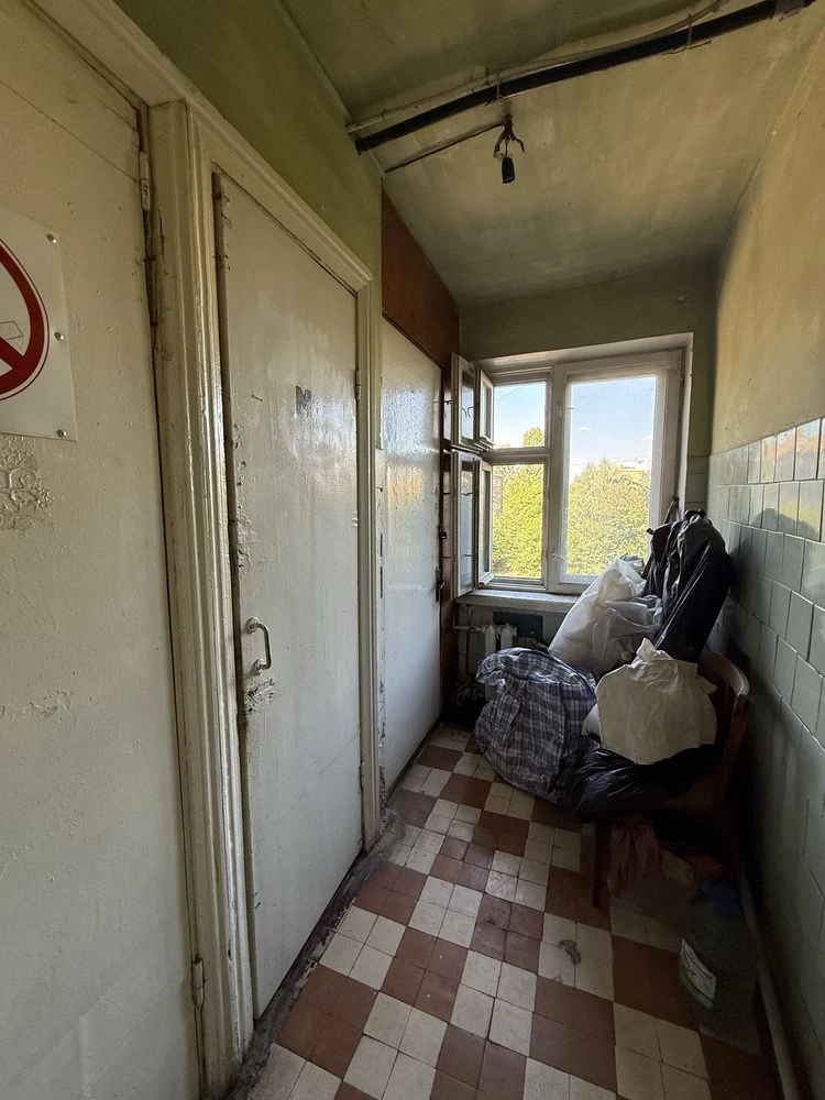 кімната 17 м в гуртожитку вул.Київський шлях м.Бориспіль БЕЗ