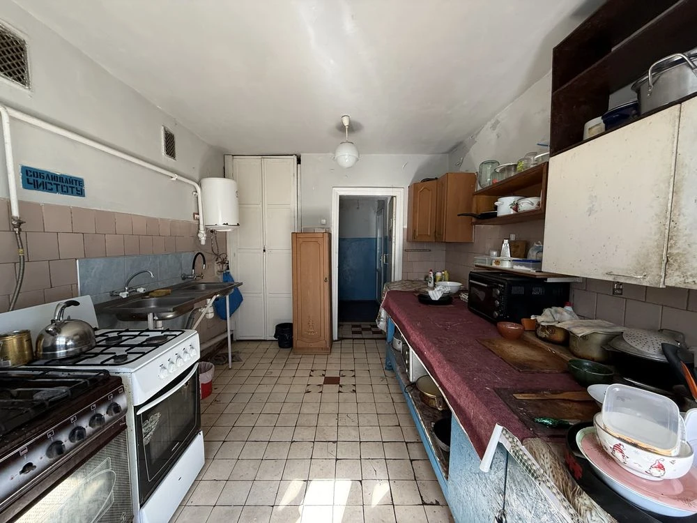 кімната 17 м в гуртожитку вул.Київський шлях м.Бориспіль БЕЗ