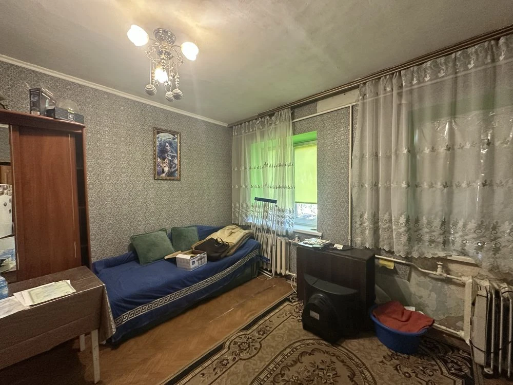 Продаж кімнати Бориспіль центр 2 км