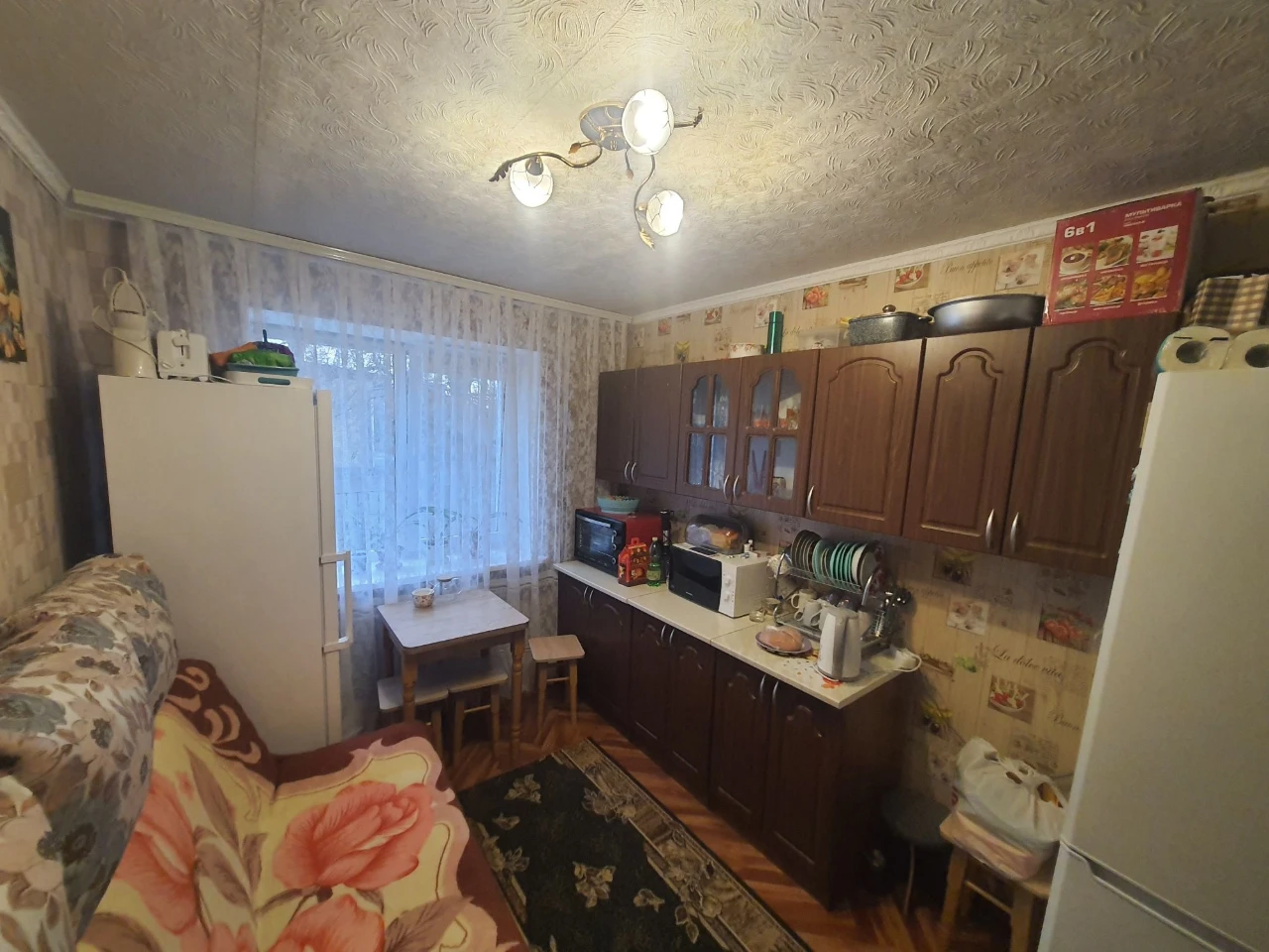 Продам 2ві кімнати в гуртожитку вул. Дачна