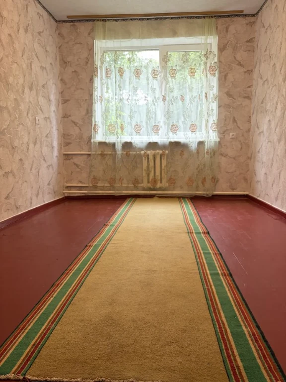 Продам 2-ві кімнати в гуртожитку