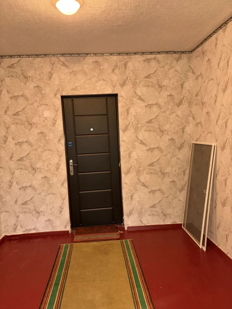 Продам 2-ві кімнати в гуртожитку