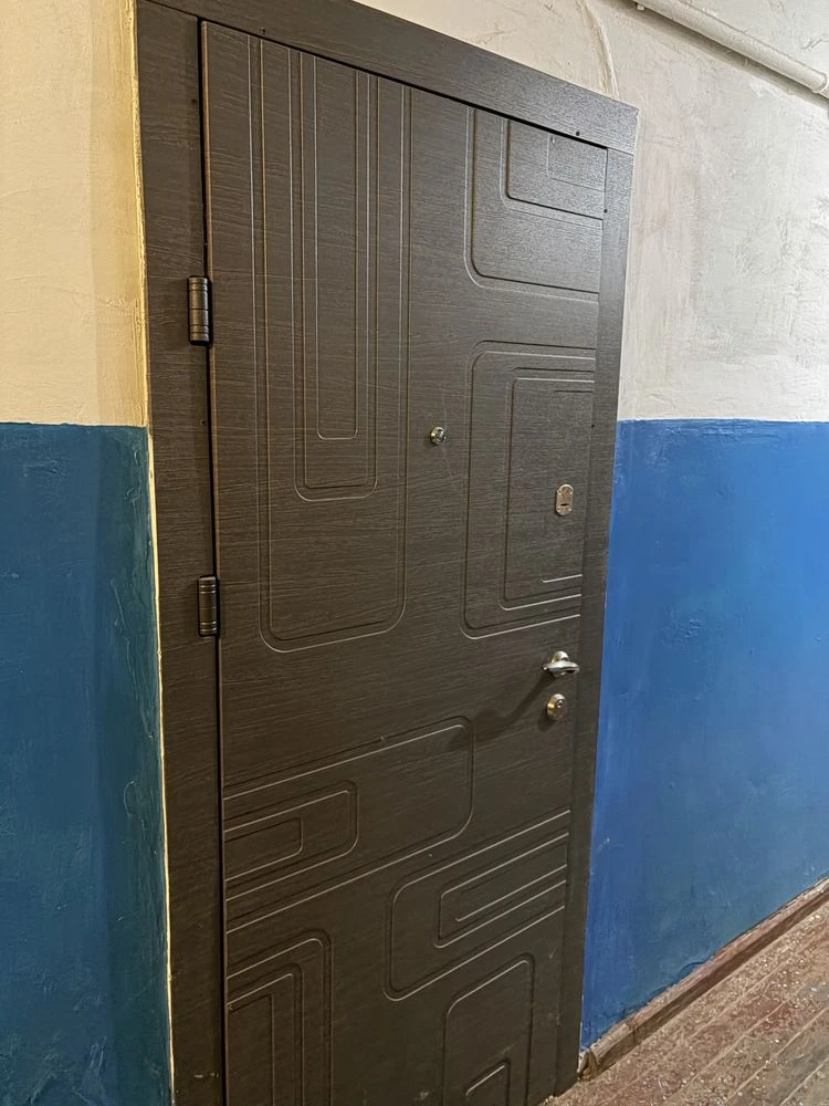 Продам 2-ві кімнати в гуртожитку