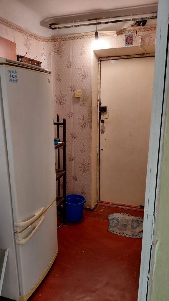 Продаж кімнати  в  гуртожитку