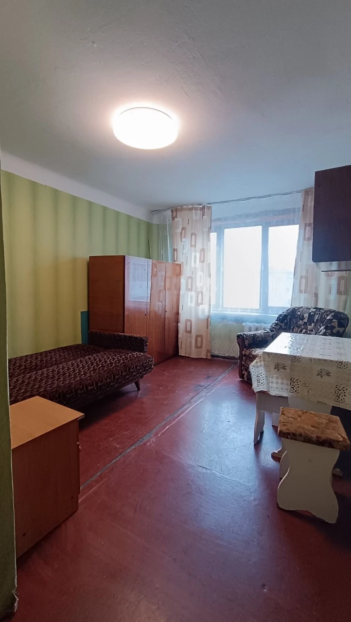 Продаж кімнати в гуртожитку