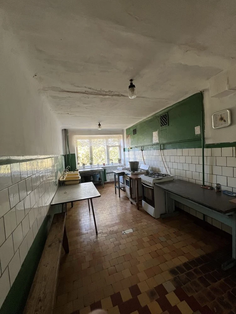 Продам кімнату в гуртожитку Вокзальна
