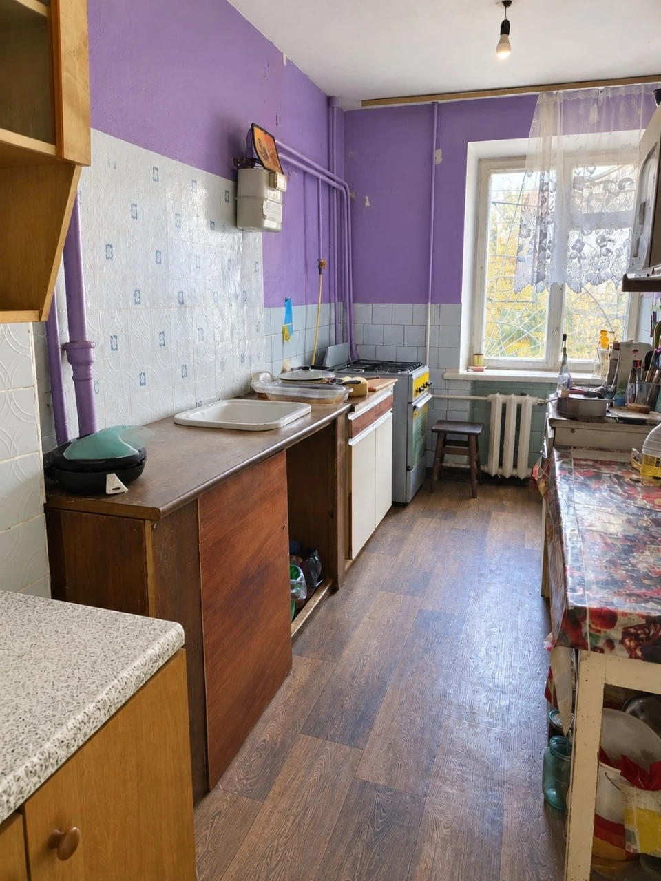 Продам кімнату в гуртожитку, вул. Молодіжна, 20, 17,4 м²