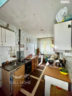 Продаж Кімната